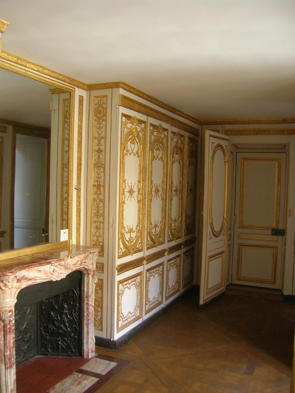 Appartamenti du Barry a Versailles (163)