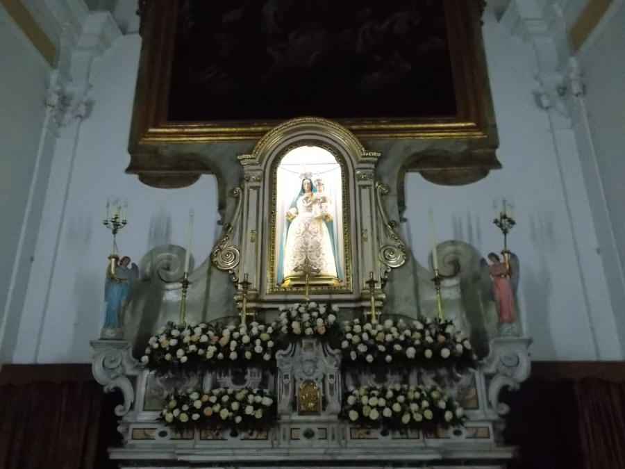 Interno Chiesa di Sant'Eframo Vecchio - Napoli