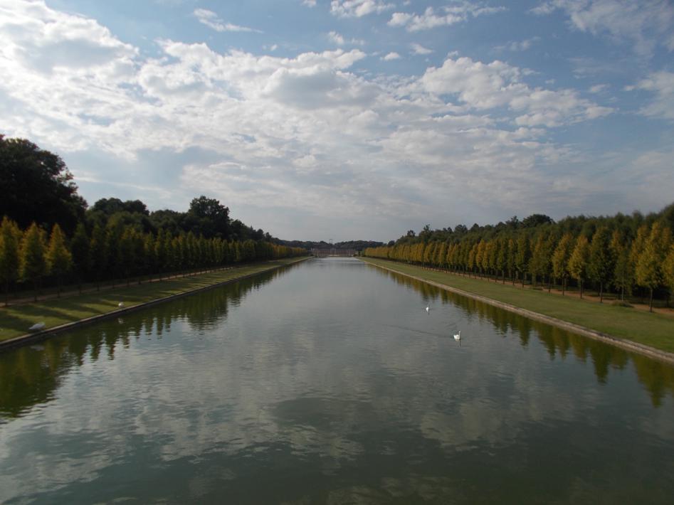 Visuale dalla Colonna de l'Esprit verso il castello