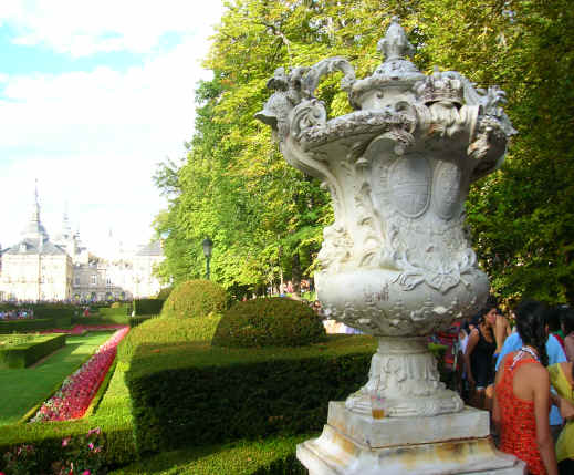 Vaso nei pressi della Fontana de La Fama