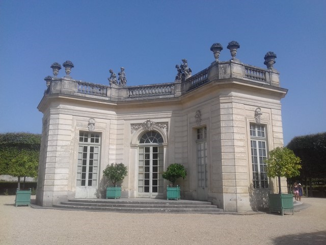 padiglioni e giardini fra grand e petit trianon (20)