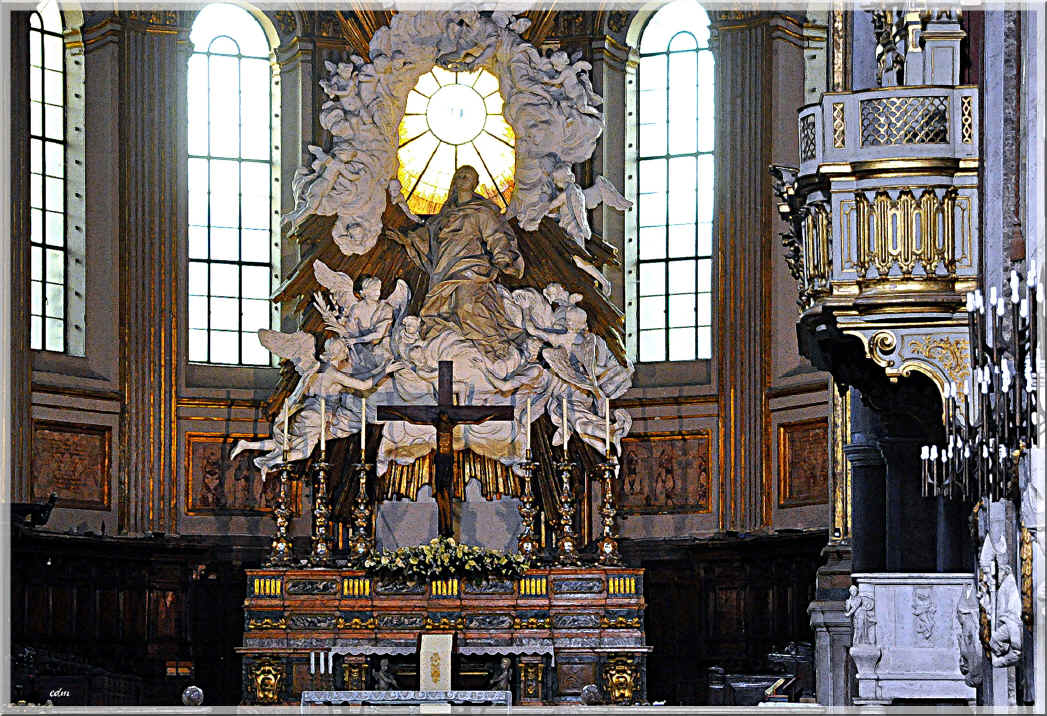 Altare della Real Cappella di San Gennaro a Napoli